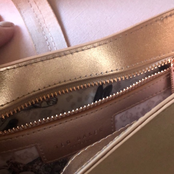 Ted Baker London  “Kittii” Leather Crossbody Bag - Picture 4 of 8